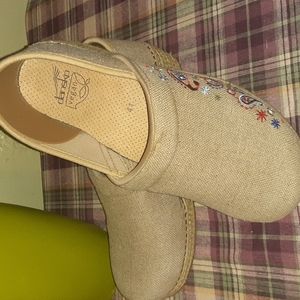 Danske vegan clogs size 10